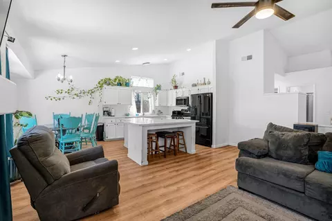 Other - 2086 Mitchell Ave, Selma, CA 93662 photo 2 of 4