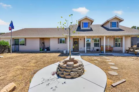 Exterior - 36692 Blanca Ave, Madera, CA 93636 photo 8 of 9