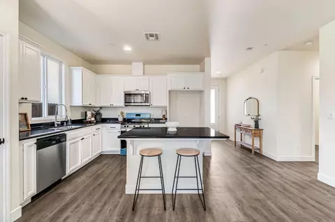 Kitchen - 6532 E Atchison St, Fresno, CA 93727 photo 1 of 4