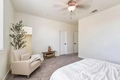 Bedroom - 6532 E Atchison St, Fresno, CA 93727 photo 6 of 7