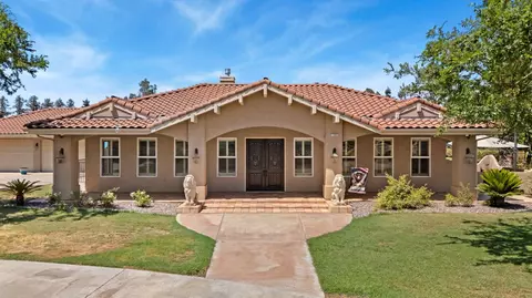 Exterior - 11934 E Harvard Ave, Sanger, CA 93657 photo 2 of 10