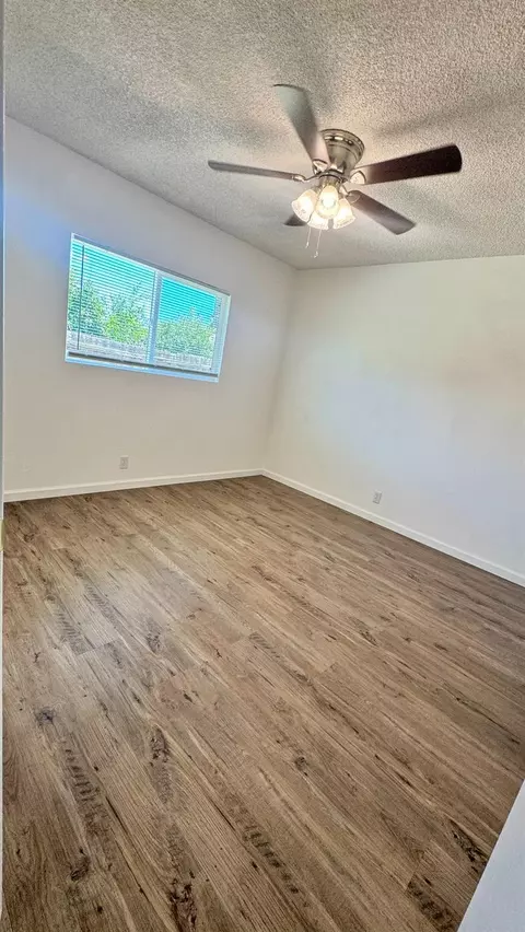 Bedroom - 28558 Cholla Ave, Madera, CA 93638 photo 3 of 3