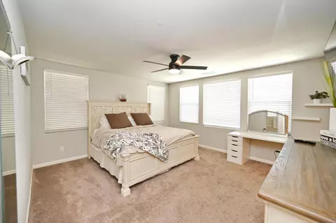Bedroom - 887 Wishon Ave W, Madera, CA 93636 photo 1 of 4