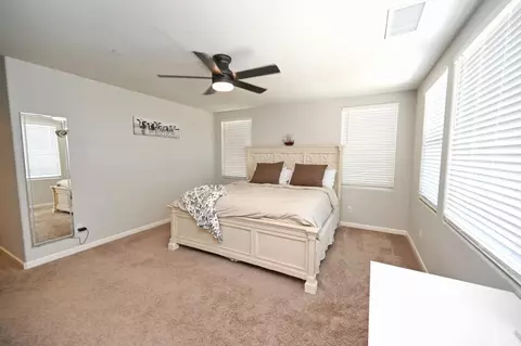 Bedroom - 887 Wishon Ave W, Madera, CA 93636 photo 2 of 4