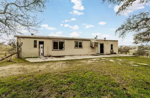 Exterior - 40696 Oakwood Rd, Madera, CA 93636 photo 14 of 14