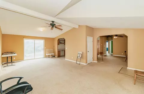Living - 40696 Oakwood Rd, Madera, CA 93636 photo 3 of 6