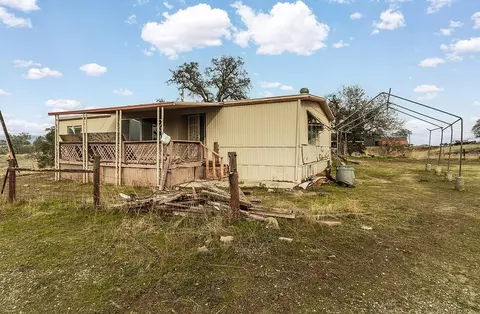 Other - 40696 Oakwood Rd, Madera, CA 93636 photo 6 of 7