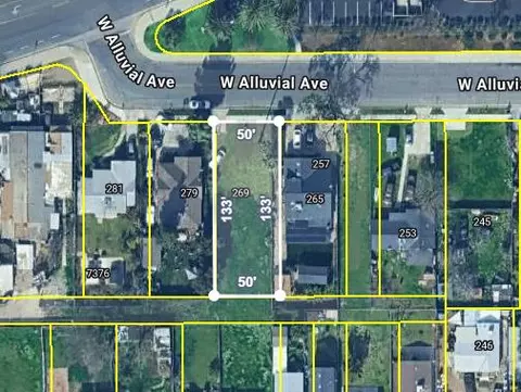 269 W Alluvial Ave, Pinedale, CA 93650