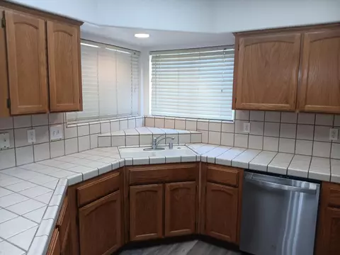 Kitchen - 15887 W Stanislaus Ave, Kerman, CA 93630 photo 1 of 3