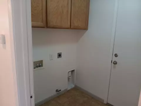 Other - 15887 W Stanislaus Ave, Kerman, CA 93630 photo 3 of 4