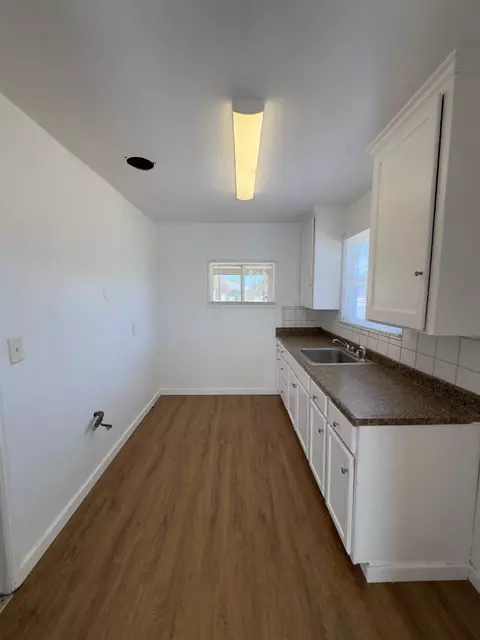 Kitchen - 1242 E Shields Ave, Fresno, CA 93704 photo 1 of 1