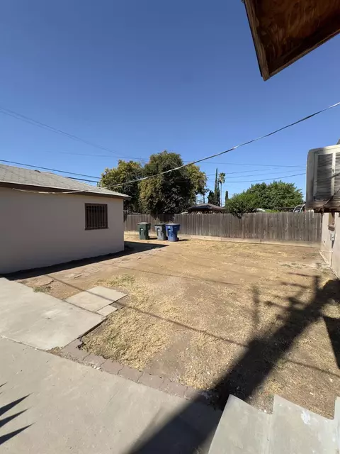 Exterior - 1242 E Shields Ave, Fresno, CA 93704 photo 9 of 13