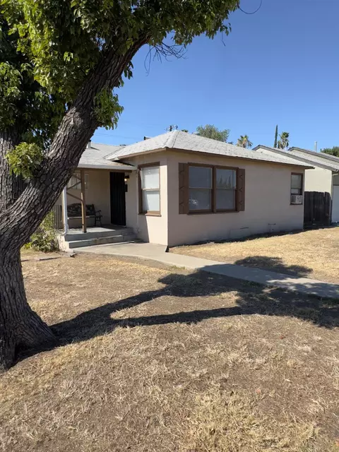 Exterior - 1242 E Shields Ave, Fresno, CA 93704 photo 2 of 13