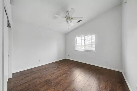 Bedroom - 2055 Bedford Ave, Clovis, CA 93611 photo 3 of 3