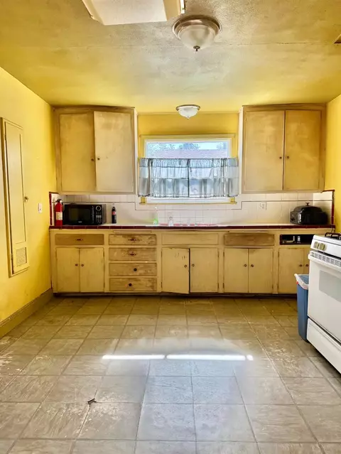 Kitchen - 1916 7th St, Sanger, CA 93657 photo 2 of 2