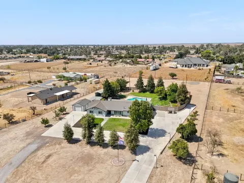 View/Area - 16176 Paula, Madera, CA 93636 photo 3 of 12