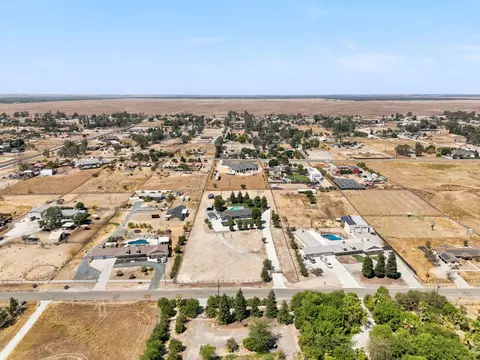 View/Area - 16176 Paula, Madera, CA 93636 photo 6 of 12