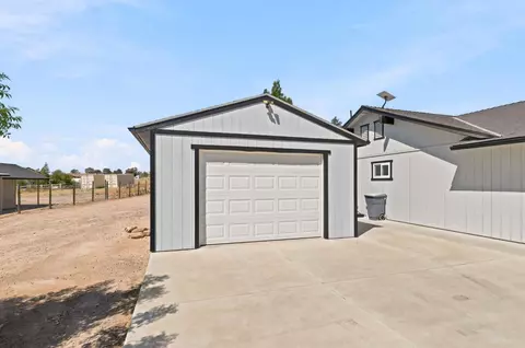 Other - 16176 Paula, Madera, CA 93636 photo 3 of 13