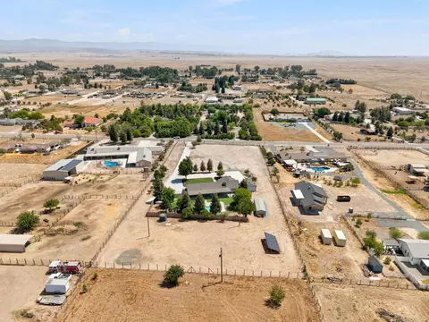 View/Area - 16176 Paula, Madera, CA 93636 photo 11 of 12