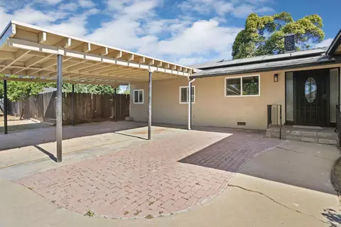 Exterior - 351 Alpine Dr, Merced, CA 95340 photo 4 of 7