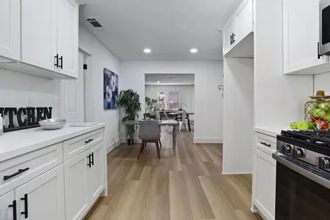 Entry Way - 351 Alpine Dr, Merced, CA 95340 photo 3 of 3