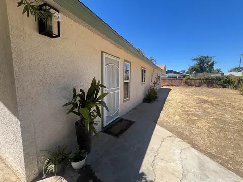 Exterior - 55 E Lorena Ave, Fresno, CA 93706 photo 2 of 22