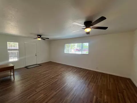 Living - 55 E Lorena Ave, Fresno, CA 93706 photo 2 of 7