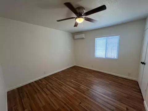 Bedroom - 55 E Lorena Ave, Fresno, CA 93706 photo 4 of 5