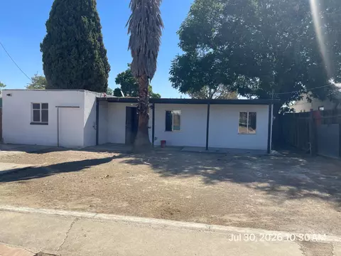 Exterior - 223 Buchanan St, Coalinga, CA 93210 photo 2 of 2