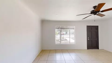 Living - 223 Buchanan St, Coalinga, CA 93210 photo 2 of 3
