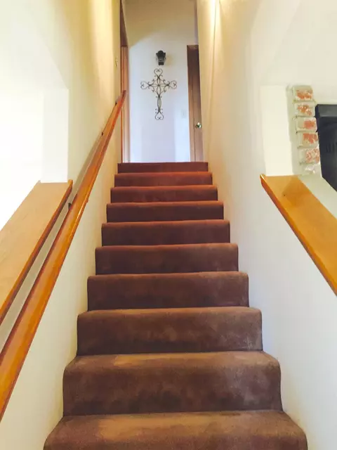 Entry Way - 51400 Hogback Rd, Miramonte, CA 93641 photo 2 of 2