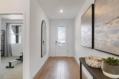 Entry Way - 1046 Springtime Ave, Clovis, CA 93619 photo 1 of 6