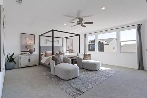 Bedroom - 1046 Springtime Ave, Clovis, CA 93619 photo 2 of 9