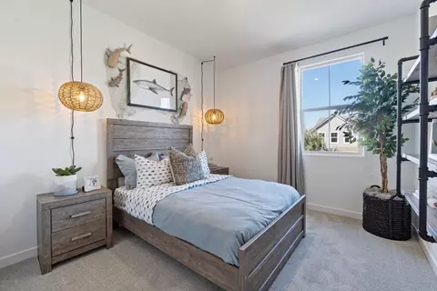 Bedroom - 1046 Springtime Ave, Clovis, CA 93619 photo 8 of 9