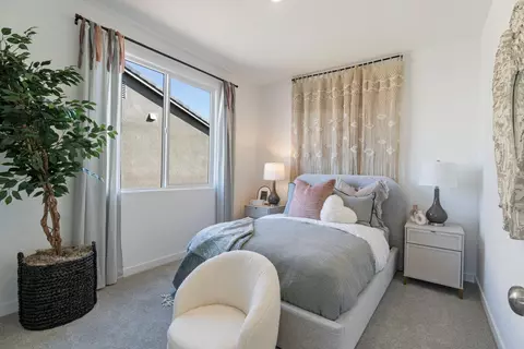 Bedroom - 1046 Springtime Ave, Clovis, CA 93619 photo 4 of 9