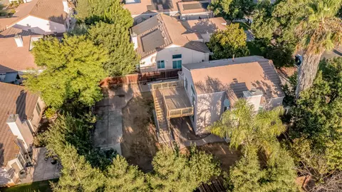 View/Area - 2425 E Houston Ave, Fresno, CA 93720 photo 2 of 3