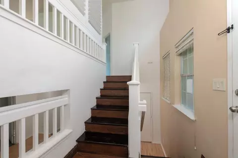 Entry Way - 2425 E Houston Ave, Fresno, CA 93720 photo 1 of 1