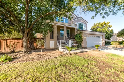Exterior - 2425 E Houston Ave, Fresno, CA 93720 photo 3 of 8