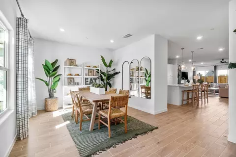 Dining - 1053 Springtime Ave, Clovis, CA 93619 photo 2 of 2