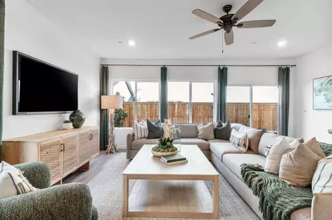 Living - 1053 Springtime Ave, Clovis, CA 93619 photo 1 of 2