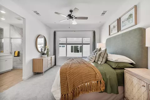 Bedroom - 1053 Springtime Ave, Clovis, CA 93619 photo 1 of 9