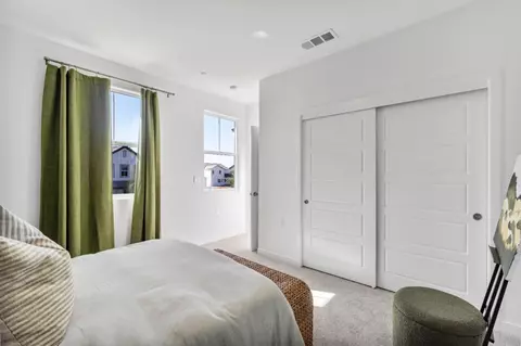 Bedroom - 1053 Springtime Ave, Clovis, CA 93619 photo 7 of 9