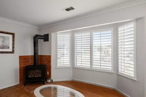 Living - 16861 Paula Rd, Madera, CA 93636 photo 6 of 6