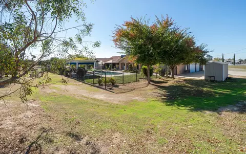 Exterior - 16861 Paula Rd, Madera, CA 93636 photo 12 of 14
