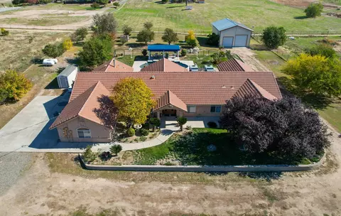 View/Area - 16861 Paula Rd, Madera, CA 93636 photo 3 of 5