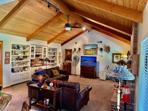 Living - 2270 Alamos Ave, Clovis, CA 93611 photo 1 of 2