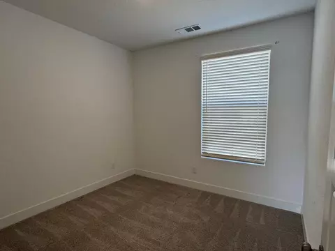 Bedroom - 606 W Mahogany Ln, Clovis, CA 93611 photo 5 of 6