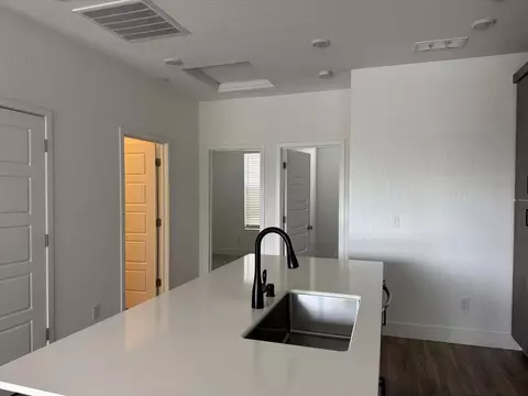 Kitchen - 606 W Mahogany Ln, Clovis, CA 93611 photo 2 of 2