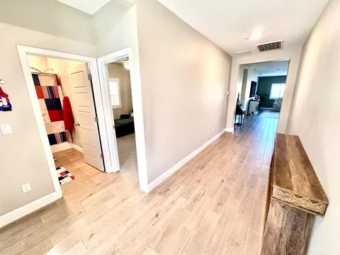 Entry Way - 365 Sunset Dr S, Madera, CA 93636 photo 2 of 4