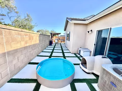 Exterior - 365 Sunset Dr S, Madera, CA 93636 photo 5 of 12